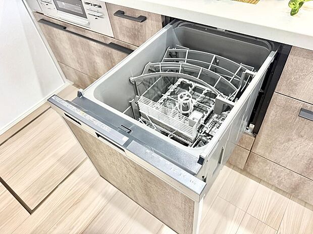 【食洗機】■手間なく洗浄!食器をピカピカに仕上げてくれます