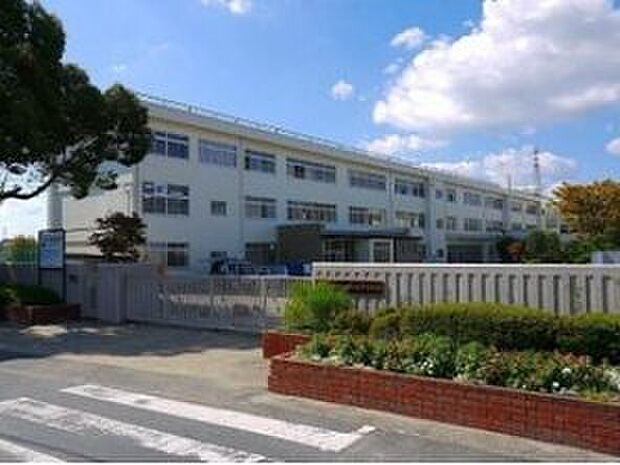 式下中学校（約2,398m）