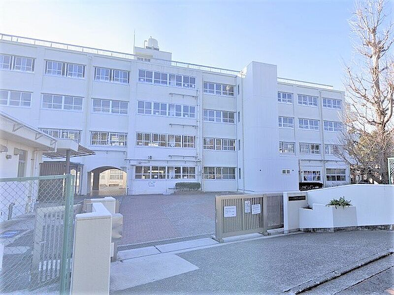 【車・交通】横浜市立南希望が丘中学校