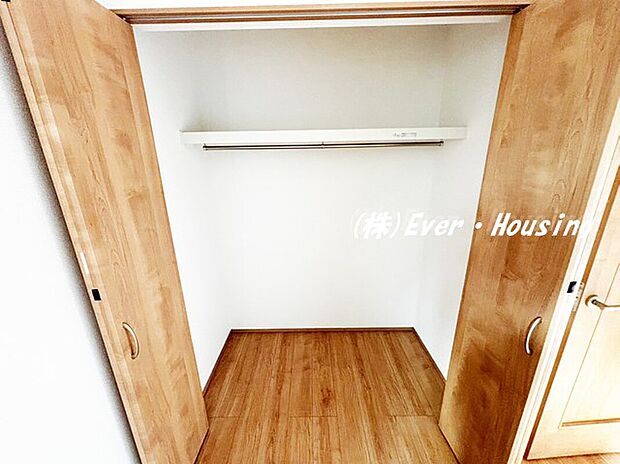 【収納】各室収納付きで空間を最大限に活用することができます。