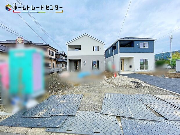 １号棟
交通量が少ない住宅街なので、雨の日でも車の走行音も気になりません。平日・お仕事帰りなど、いつでもご案内致します！お気軽にお問い合わせ下さい♪お持ちしております！
