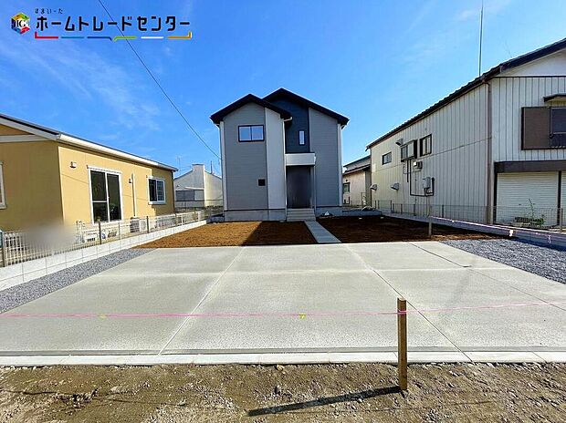 【駐車場】JR常磐線「土浦」駅まで車で４分！
LIGAREはラテン語で＜結ぶ＞という意味を持つ。人を繋ぎ、家族を結ぶ。シンプルな箱を結び、繋ぎ合わせることで様々なデザインが形成される。