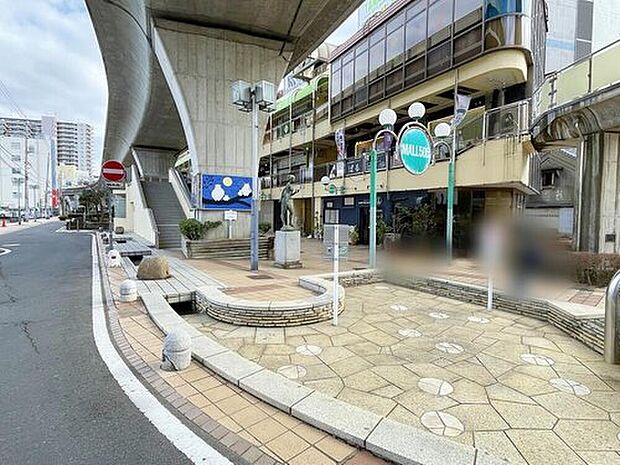 THE MALL 505(約650m)