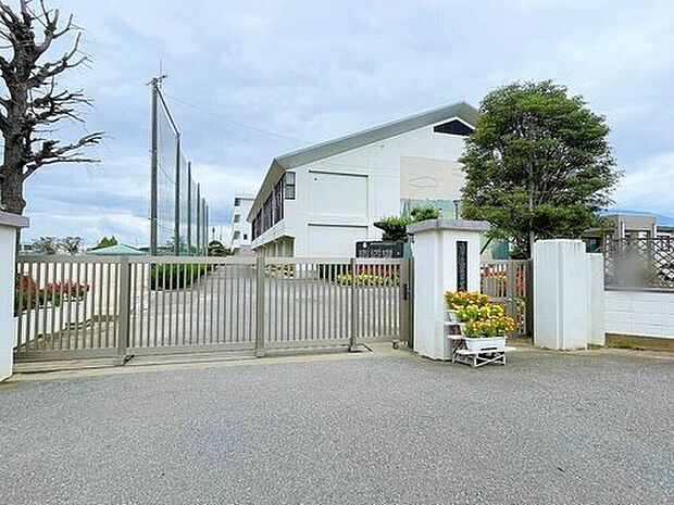 土浦市立土浦第四中学校（約780m）