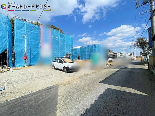 【前面道路含む現地写真】６号棟
静かな住宅街で安心の子育てを！家族の笑顔があふれる暮らしを始めてみませんか！子ども部屋も確保できるゆとりの間取りです！家族の成長に寄り添う邸宅となっております！
