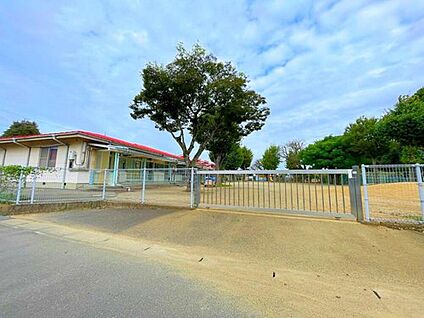 牛久市立栄町保育園ま 300m(徒歩4分)