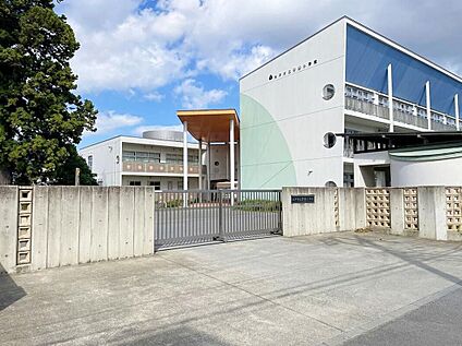 水戸市立常磐小学校 640ｍ(徒歩8分)
