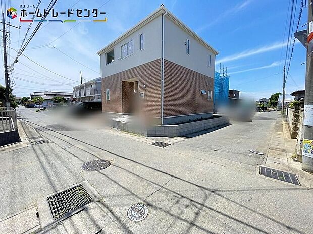 【前面道路含む現地写真】３号棟/静かな住宅街で安心の子育てを！家族の笑顔があふれる暮らしを始めてみませんか！子ども部屋も確保できるゆとりの間取りです！家族の成長に寄り添う邸宅となっております！
