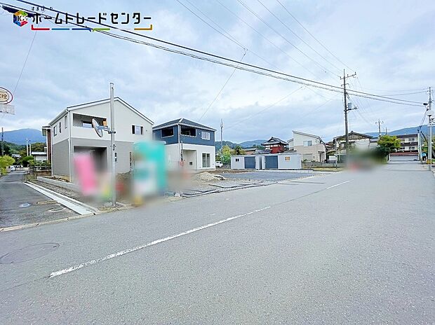 【前面道路含む現地写真】鳥の声で目覚める朝。自然と調和した戸建てで、心地よい毎日を暮らしてください！子どもがのびのび育つ環境と、穏やかな日常が両立する街。一度訪れればきっと好きになる！