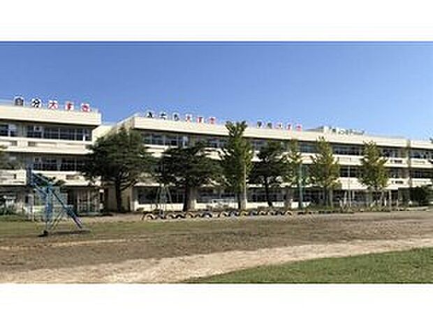 木更津市立高柳小学校（約2,026m）