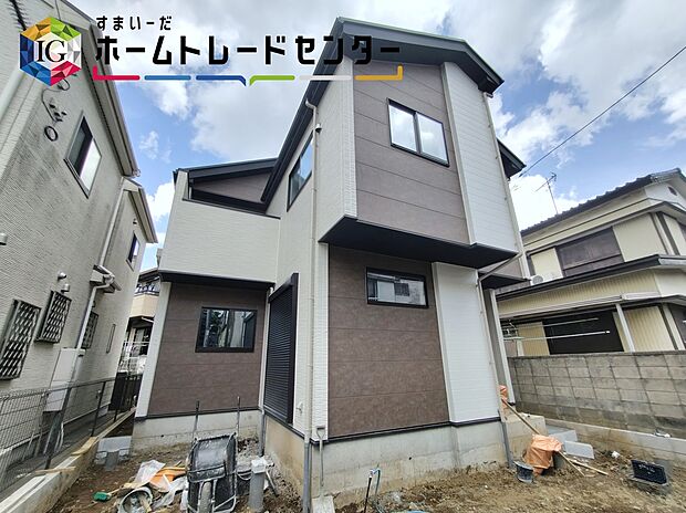 【現地外観写真】JR総武線【千葉】駅徒歩19分 バス5分バス停歩5分
バス停に近く、通勤通学に便利!