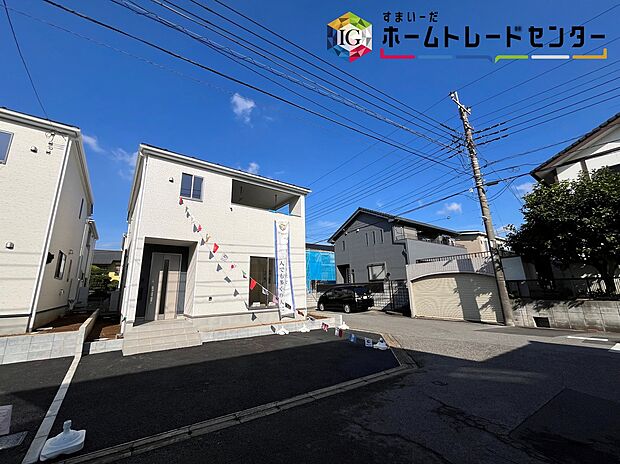 【現地外観写真】【本日御案内可能です♪】
平日・土日祝日やお仕事帰りなどお客様のご都合に合わせて、営業スタッフが誠心誠意真心込めて御対応してます♪