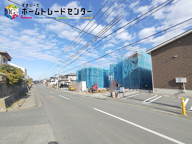 【現地外観写真】【本日御案内可能です♪】
平日・土日祝日やお仕事帰りなどお客様のご都合に合わせて、営業スタッフが誠心誠意真心込めて御対応してます♪詳しくはお気軽にお問い合わせください♪