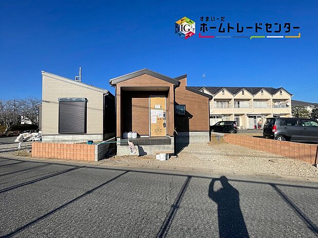 【現地外観写真】◆休日にご家族揃ってご見学はいかがでしょうか♪実際の現地を見てみると図面などではわからない、新たな発見もありますのでまずはお気軽にお問い合わせください♪