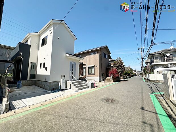 【前面道路含む現地写真】◆平日・お仕事帰りなど、いつでもご案内させていただきます！デザイン・目に見える設備面も大切ですが、耐震構造で地震に強い家の為、次代へ繋ぐ強固な住宅です。