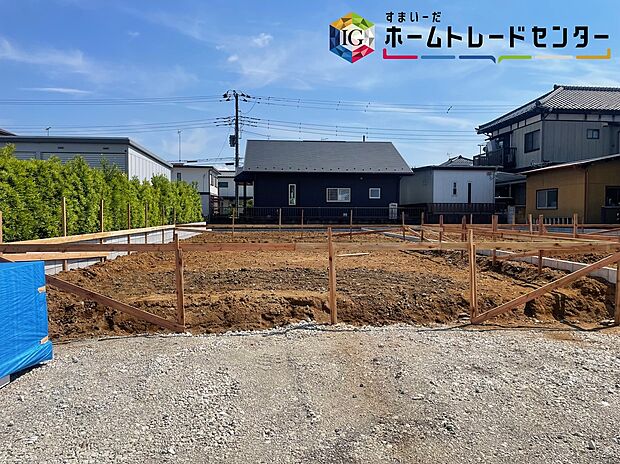 【現地外観写真】◆休日にご家族揃ってご見学はいかがでしょうか♪実際の現地を見てみると図面などではわからない、新たな発見もありますのでまずはお気軽にお問い合わせください♪