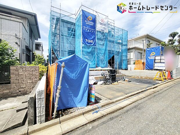 【現地外観写真】◆平日・お仕事帰りなど、いつでもご案内させていただきます！デザイン・目に見える設備面も大切ですが、耐震構造で地震に強い家の為、次代へ繋ぐ強固な住宅です。