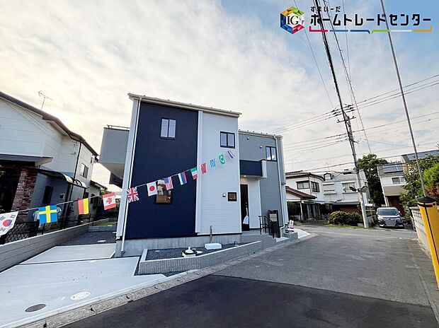 【現地外観写真】◆平日・お仕事帰りなど、いつでもご案内させていただきます!デザイン・目に見える設備面も大切ですが、耐震構造で地震に強い家の為、次代へ繋ぐ強固な住宅です。