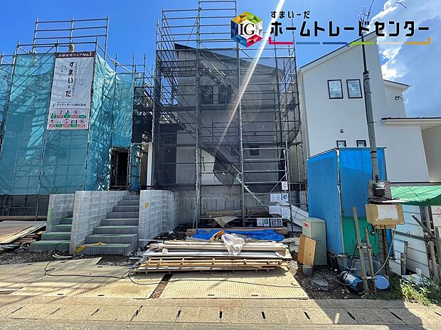 【前面道路含む現地写真】◆休日にご家族揃ってご見学はいかがでしょうか♪実際の現地を見てみると図面などではわからない、新たな発見もありますのでまずはお気軽にお問い合わせください♪