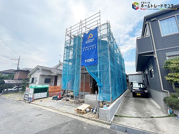 【現地外観写真】◆平日・お仕事帰りなど、いつでもご案内させていただきます!デザイン・目に見える設備面も大切ですが、耐震構造で地震に強い家の為、次代へ繋ぐ強固な住宅です。