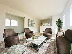 愛知県犬山市富岡新町１