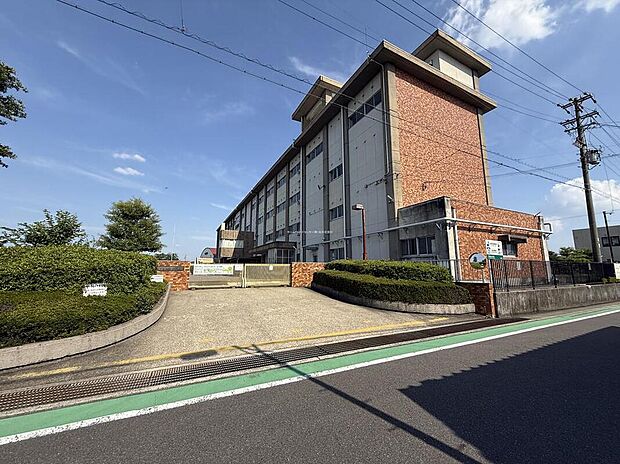 一宮市立千秋東小学校まで400m 徒歩５分☆