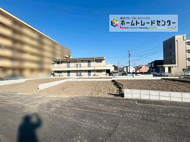 １・２号棟
全３棟　完成に向けて工事スタート！完成イメージが見たい！物件資料がほしい！など　お気軽にお問い合わせ下さい☆