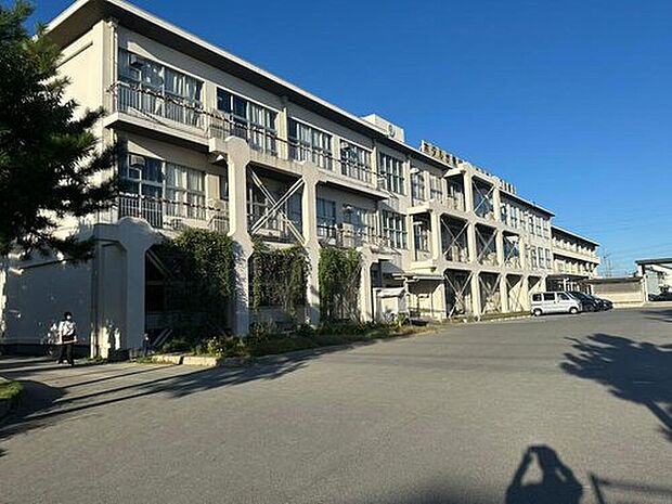 大垣市立小野小学校（約2,225m）