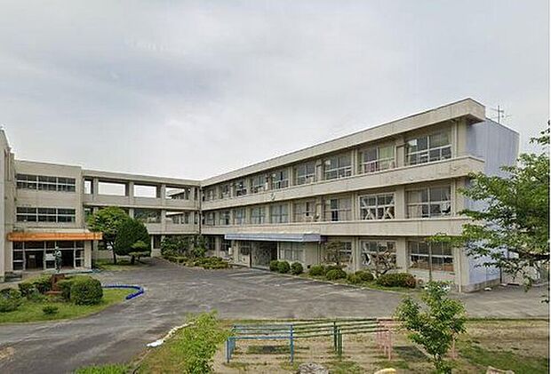 瑞浪市立土岐小学校（約1,900m）