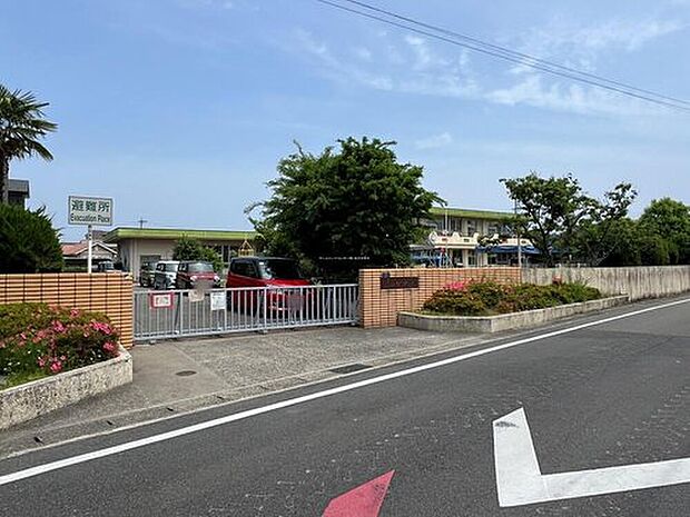 一宮市立冨田保育園（約647m）