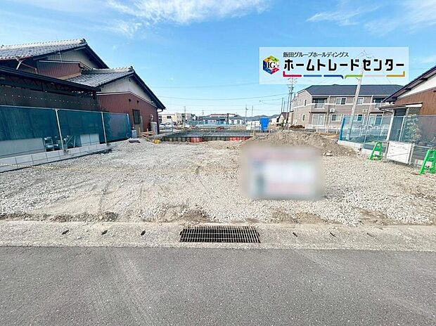 【完成予想図(外観)】３号棟
土地面積　279.15m2
建物面積　95.97m2