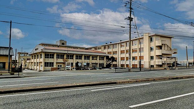 元岡小学校（約806m）