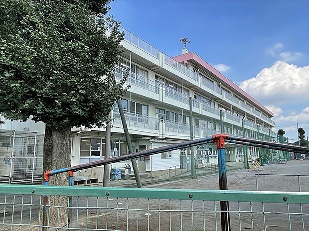 富士見市立鶴瀬小学校