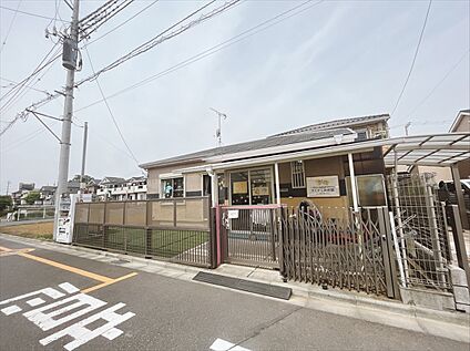 すくすく保育園 約400-500m(徒歩5-7 分)
