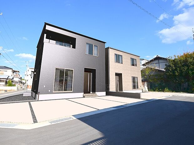 5台駐車できるゆとりのカースペース。間取りは3LDKと、プライベートスペースをしっかり確保しつつ、楽しい家族団らんもできる住まいです♪※画像はイメージです。
