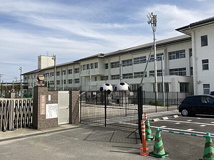 香南市立野市小学校 1400m(徒歩18分)