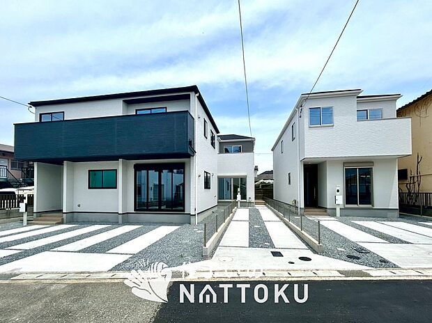 現地写真(街並み)
全3邸
駐車2台可能