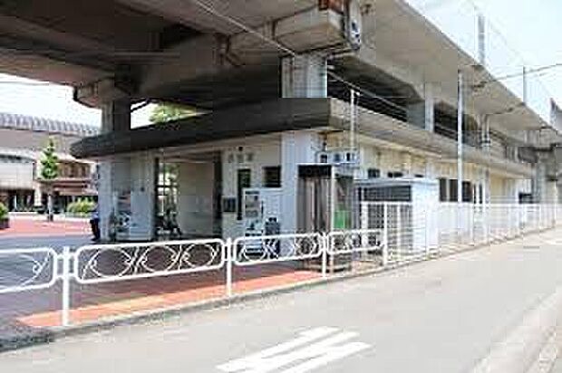 JR播但線「野里駅」（約1,800m）