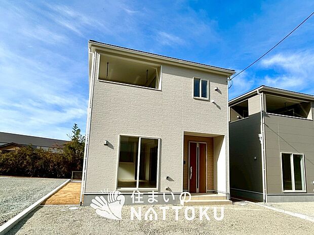 【現地写真（外観）【２号地】】健康被害に配慮したもっとも安全性の高い建材を採用し、シックハウス対策をしております。