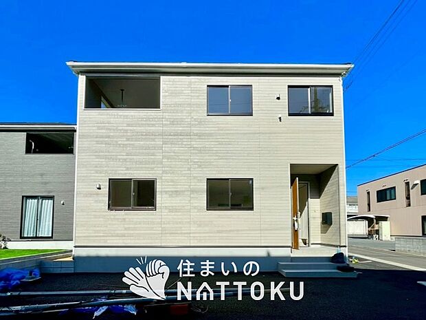 【現地写真（外観）【４号地】】健康被害に配慮したもっとも安全性の高い建材を採用し、シックハウス対策をしております。