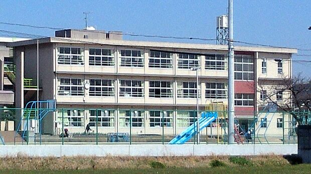 加古川市立野口小学校（約280m）