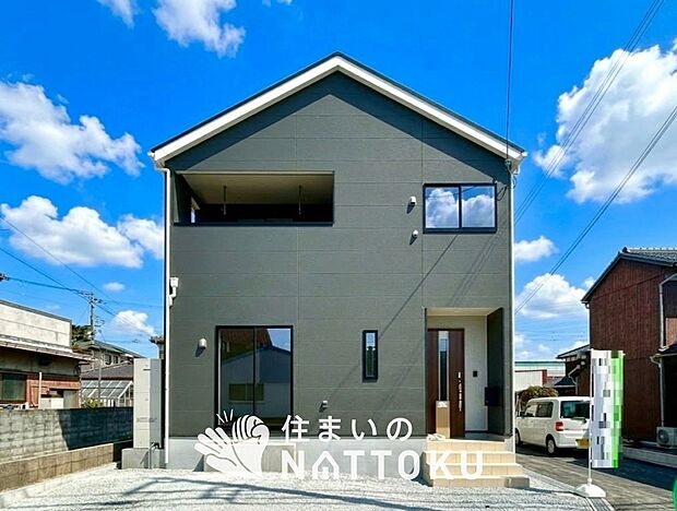 【現地写真（外観）【３号地】】健康被害に配慮したもっとも安全性の高い建材を採用し、シックハウス対策をしております。