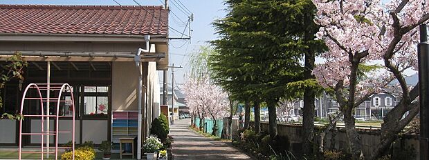 姫路市立花田幼稚園(約340m)