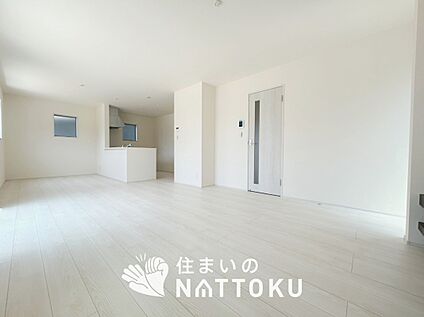 現地写真(リビング)