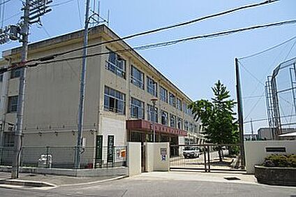 明石市立大久保中学校 1500ｍ(徒歩19分)