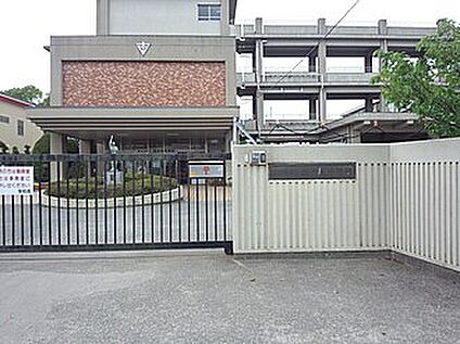 加古川市立加古川小学校 720ｍ(徒歩9分)