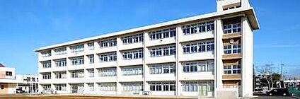 明石市立人丸小学校 340ｍ(徒歩5分)