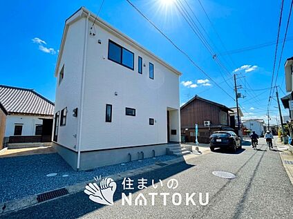 現地写真（前道含む外観）