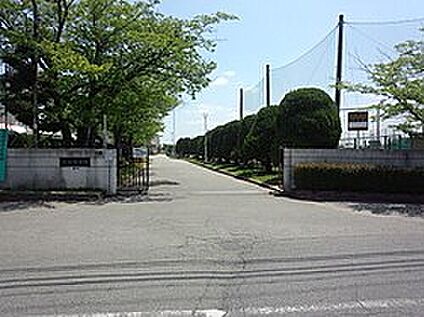 加古川市立山手中学校 1800ｍ(徒歩23分)