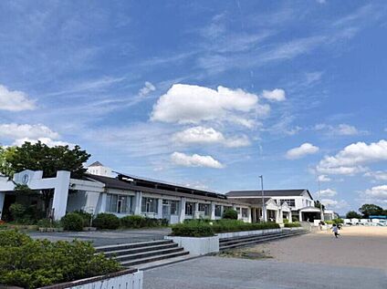 三田市立富士小学校 770ｍ(徒歩10分)